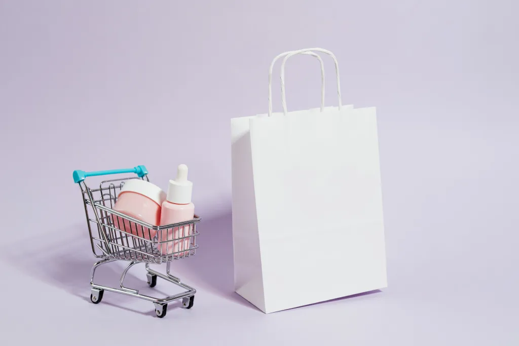Beauty & Cosmetics Contact Ecommerce Lifestyle Retail