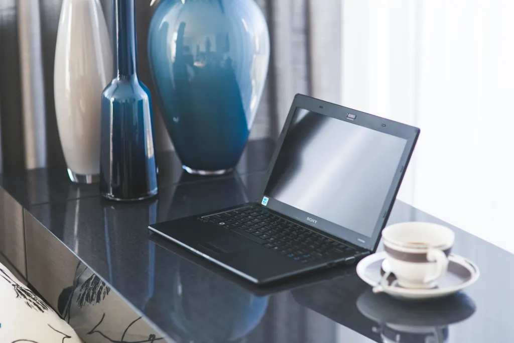 Furniture & Home Product Details Ecommerce Premium Product Lifestyle