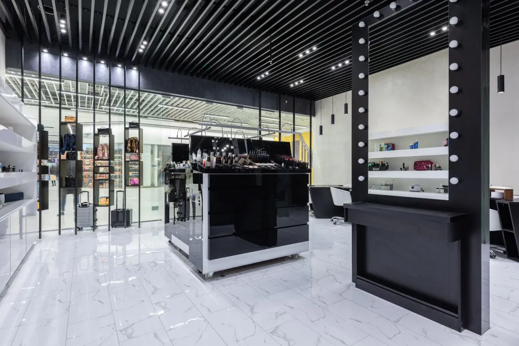 Lighting Store Store Product Display