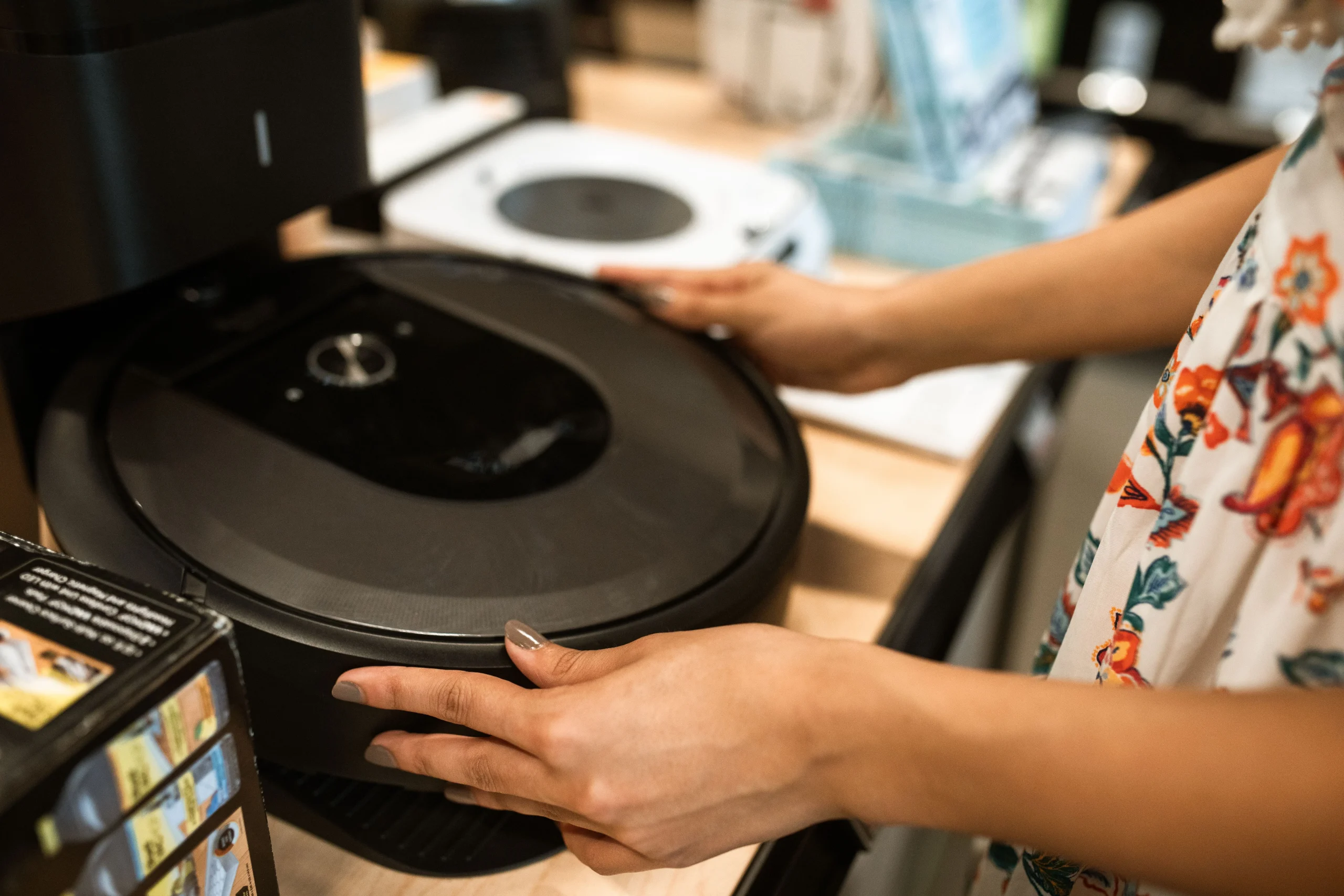 Smart Home Store Store Product Display