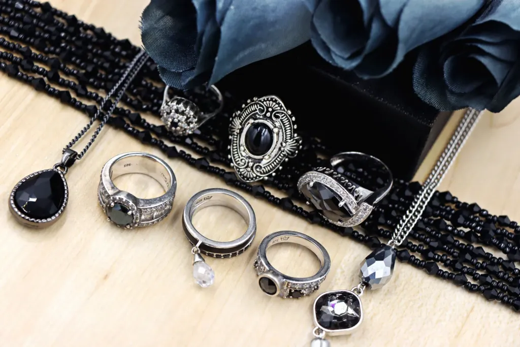 Costume Jewelry alternate store layout
