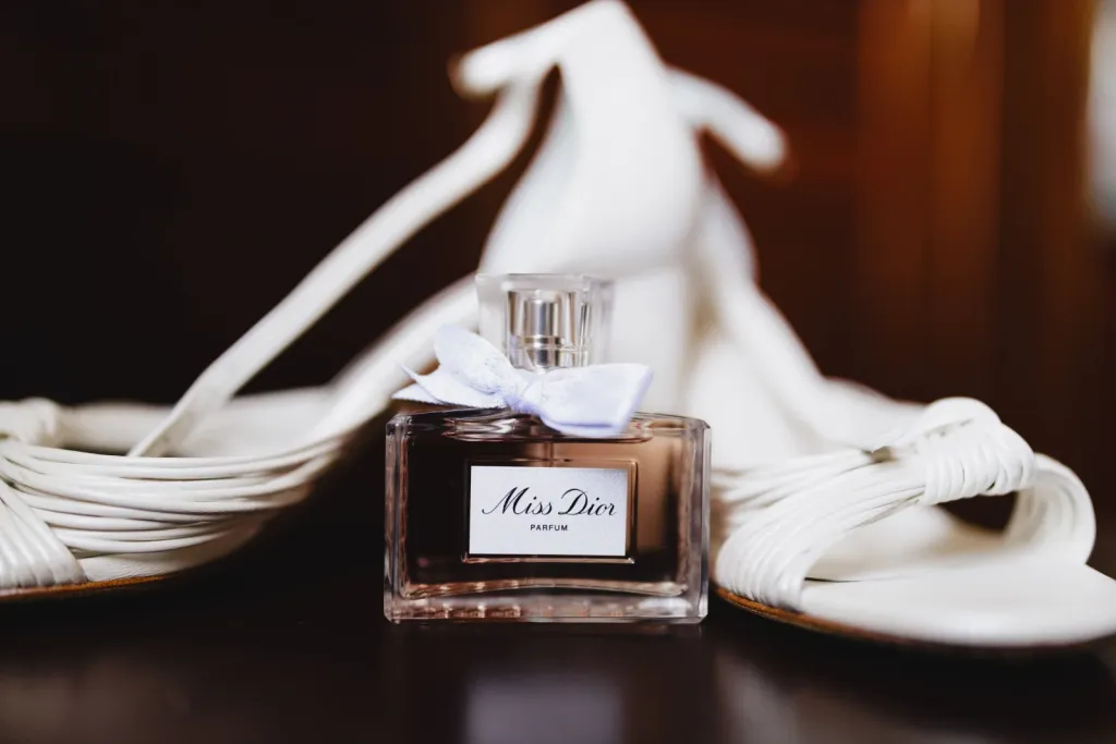Wedding Fashion alternate store layout