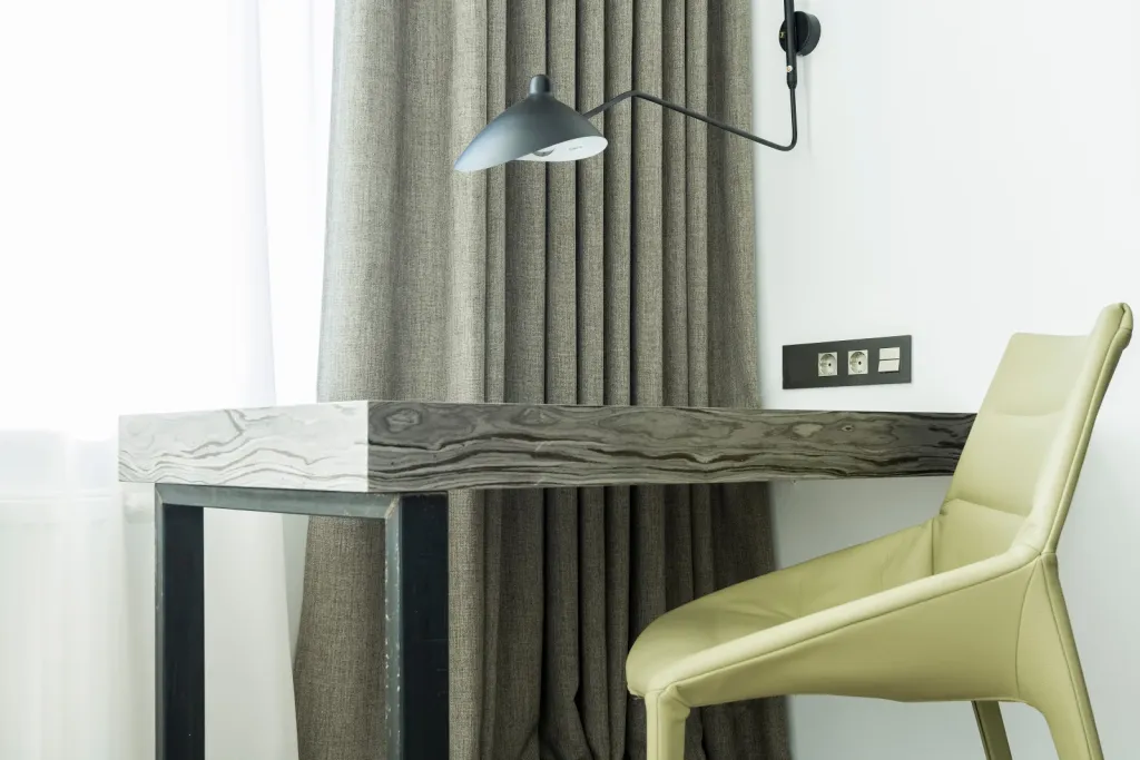 Curtains & Blinds premium slider image