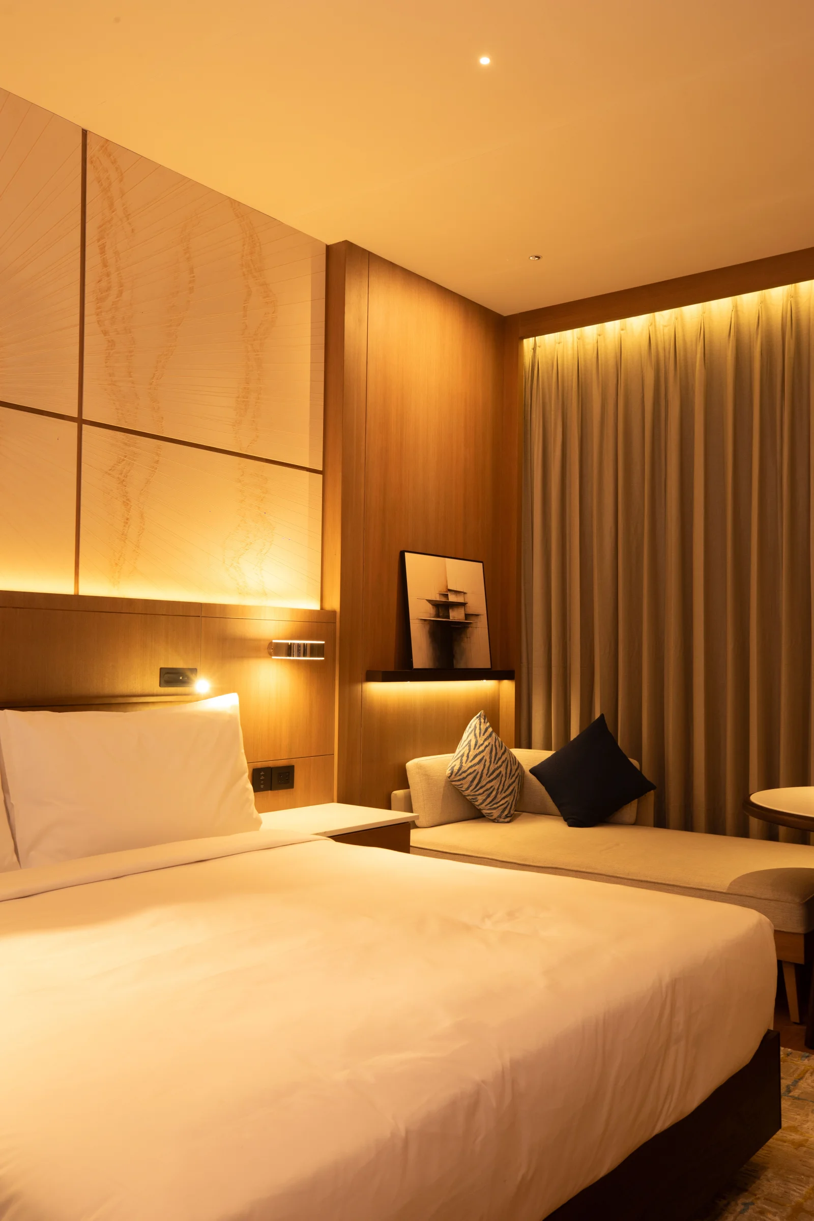 Luxury Bedding premium slider image