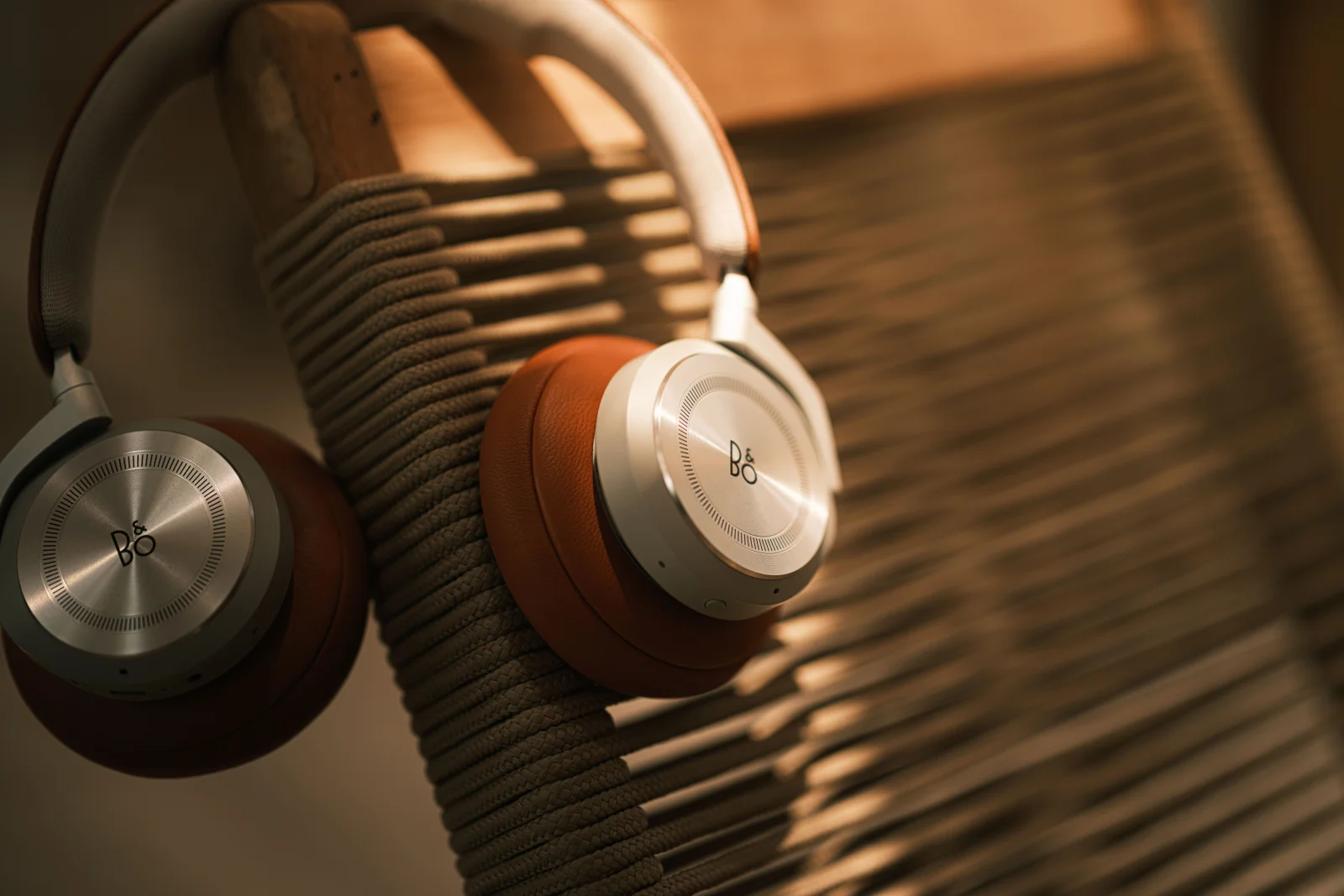 Audio & Music Downloads premium slider image