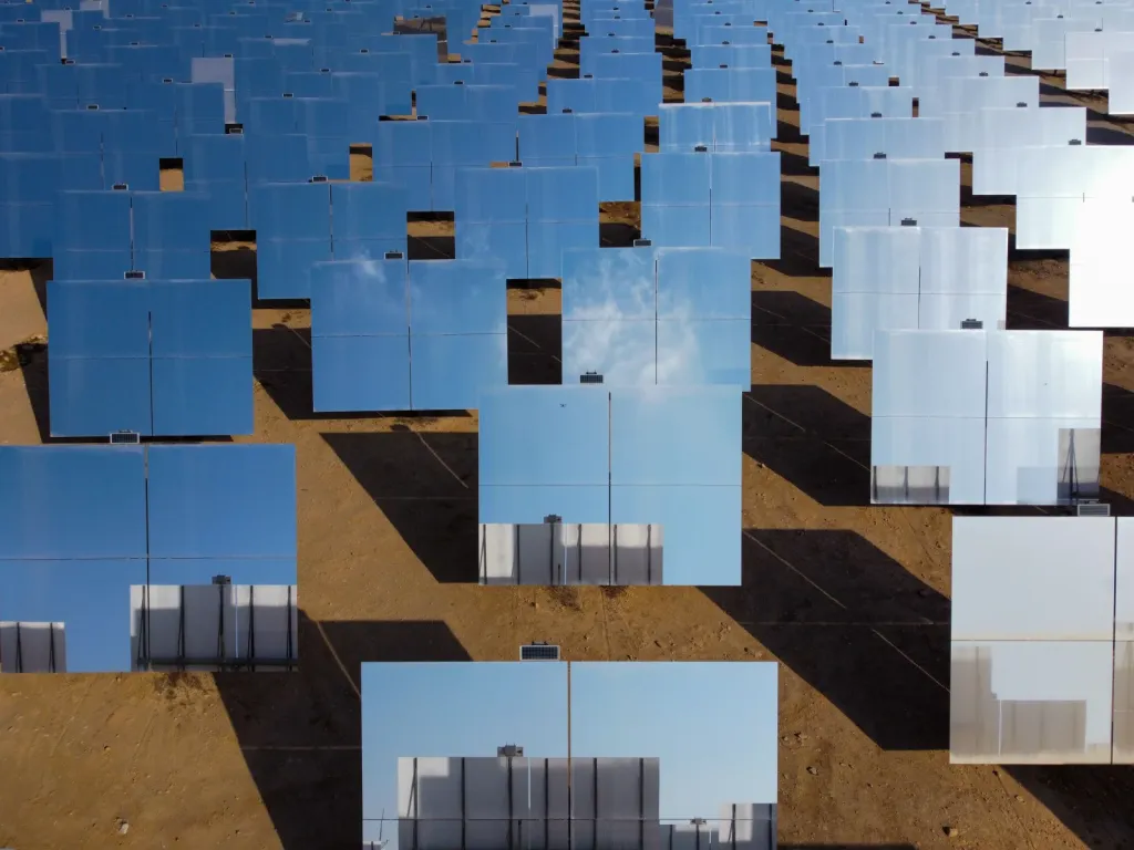 Solar Equipment premium slider image